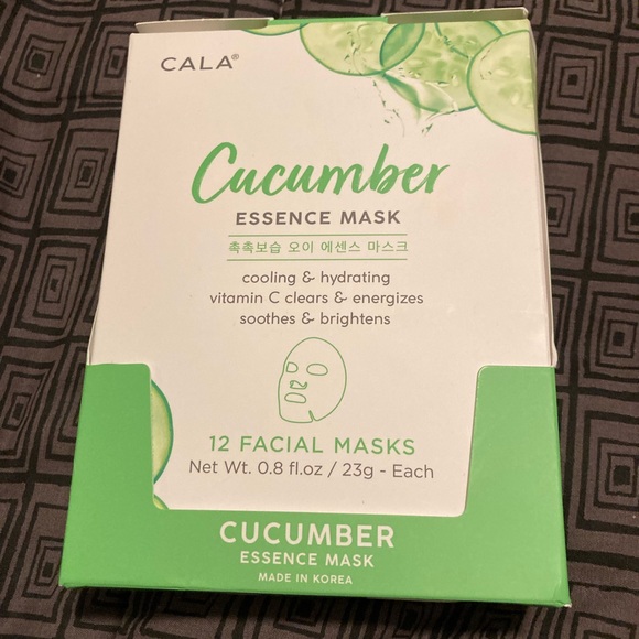 Accessories - Cucumber essence face masks.